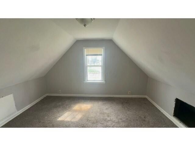 562 Ashwood Road, Columbus, OH 43207