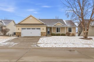 4514 Sapphire Lane, Bettendorf, IA 52722
