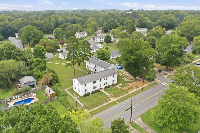 1700 W Front Street, Burlington, NC 27215