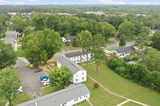 1700 W Front Street, Burlington, NC 27215