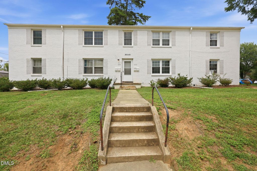 1700 W Front Street, Burlington, NC 27215