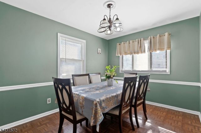 914 Inwood Pl, Rahway City, NJ 07065