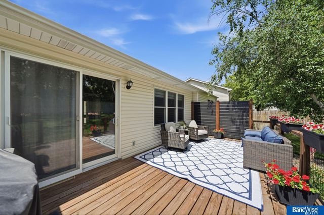 5626 NW 11th Circle, Lincoln, NE 68521