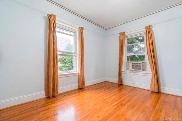90-22 179th Street, Jamaica, NY 11432