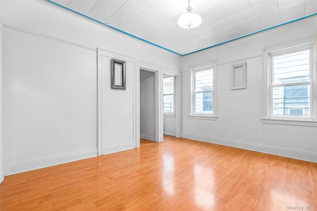 90-22 179th Street, Jamaica, NY 11432