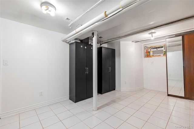 90-22 179th Street, Jamaica, NY 11432