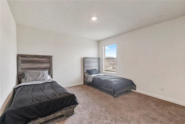 377 377 Shafer, Merced, CA 95348