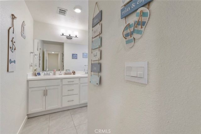 377 377 Shafer, Merced, CA 95348