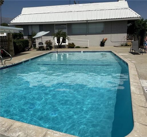 950 California 60, Calimesa, CA 92320
