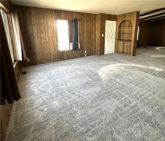 950 California 60, Calimesa, CA 92320