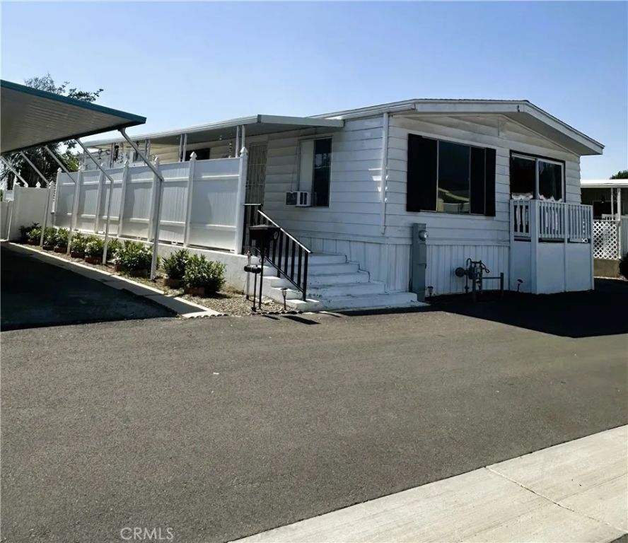 950 California 60, Calimesa, CA 92320
