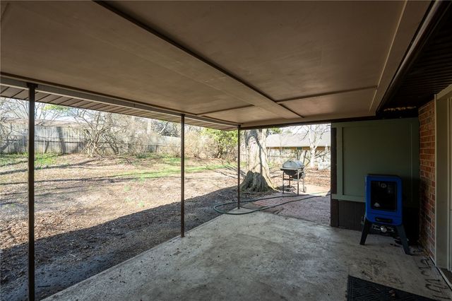 2219 Bradley Court, Bellbrook, OH 45305