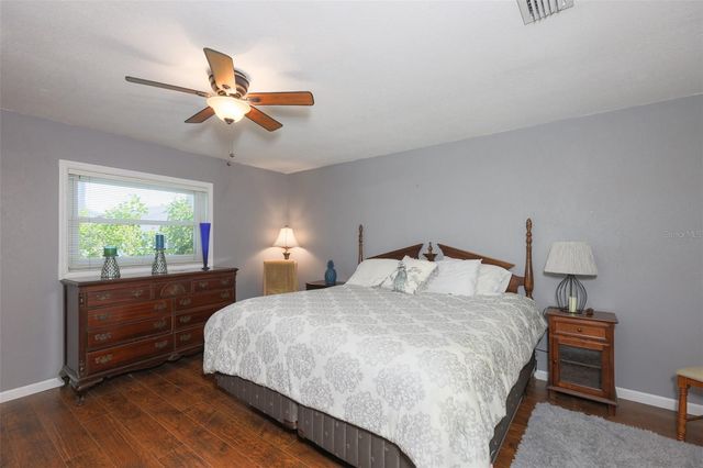 318 FAIRSIDE COURT, Sun City Center, FL 33573