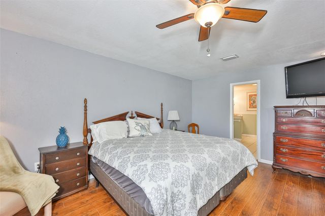 318 FAIRSIDE COURT, Sun City Center, FL 33573