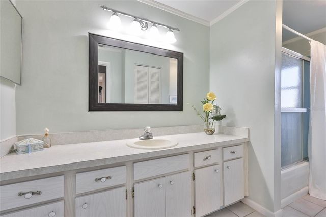 318 FAIRSIDE COURT, Sun City Center, FL 33573