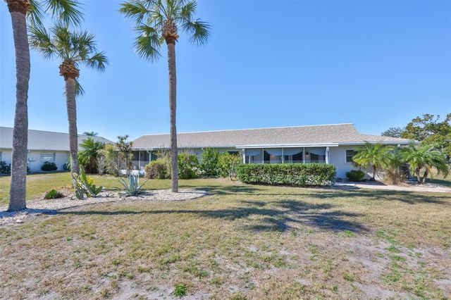 318 FAIRSIDE COURT, Sun City Center, FL 33573