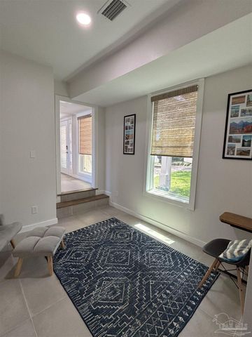 68 Shoreline Dr, Gulf Breeze, FL 32561