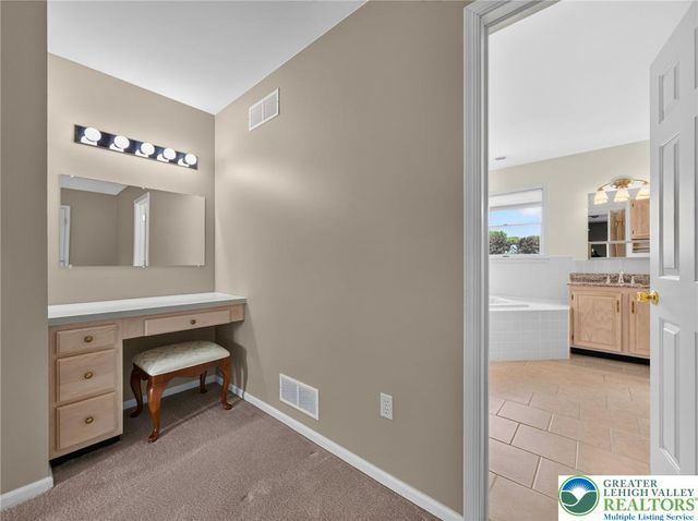 3736 Melrose Court, Bethlehem City, PA 18020
