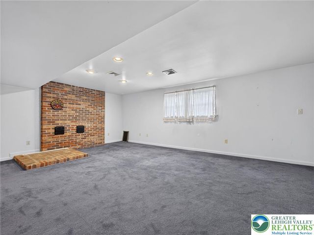 3736 Melrose Court, Bethlehem City, PA 18020