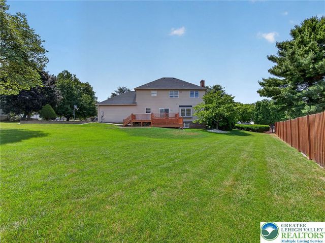 3736 Melrose Court, Bethlehem City, PA 18020