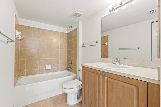 6752 Heritage Grande 5102, Boynton Beach, FL 33437