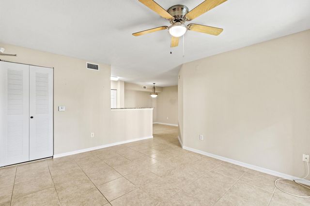 6752 Heritage Grande 5102, Boynton Beach, FL 33437