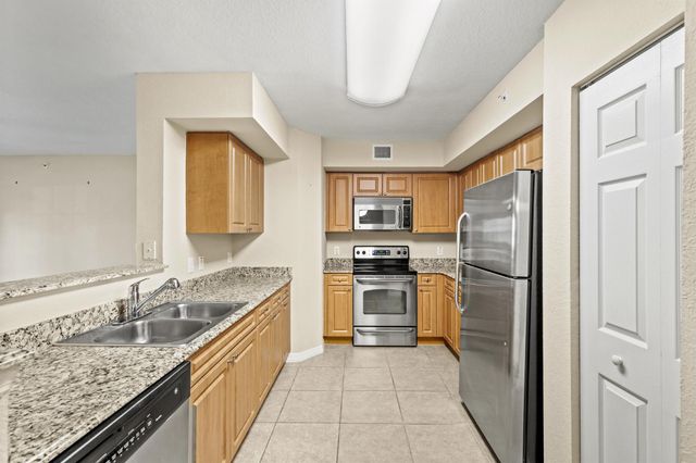 6752 Heritage Grande 5102, Boynton Beach, FL 33437