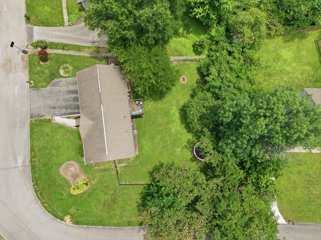 7357 Mccormack Drive, Hixson, TN 37343