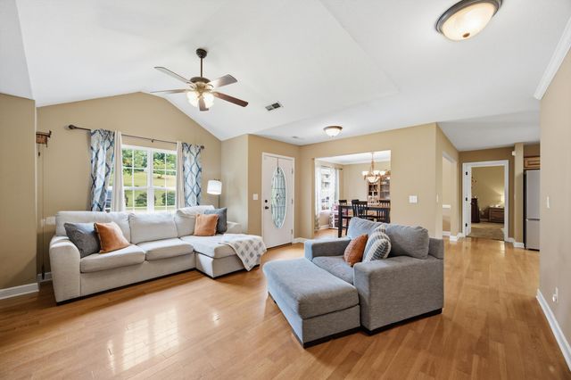 7357 Mccormack Drive, Hixson, TN 37343
