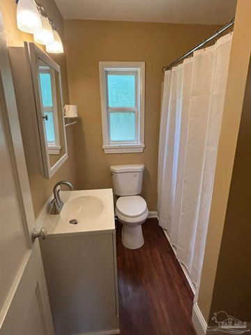 28 Norwood Dr, Pensacola, FL 32506