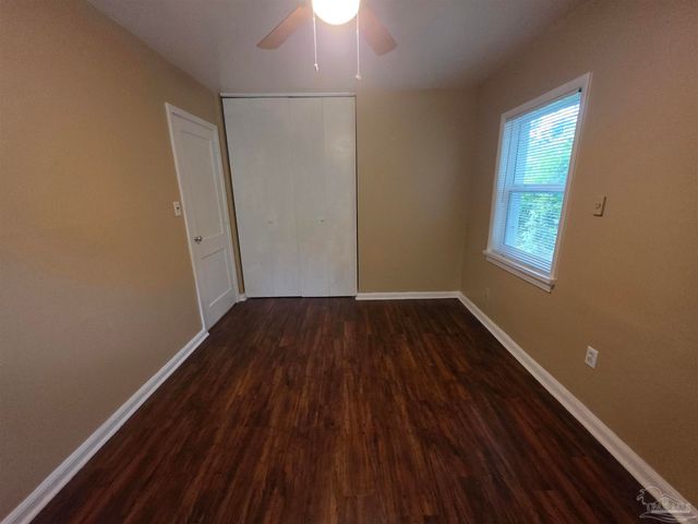 28 Norwood Dr, Pensacola, FL 32506