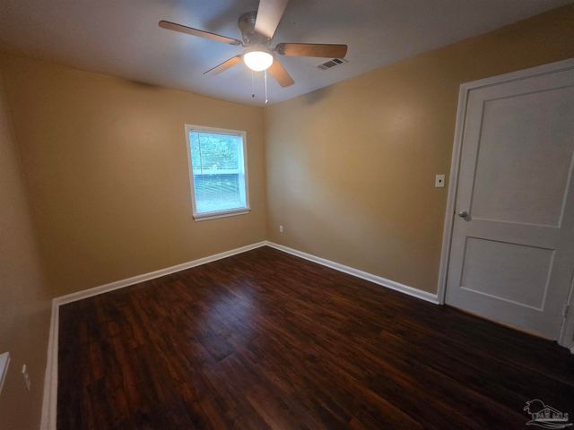 28 Norwood Dr, Pensacola, FL 32506