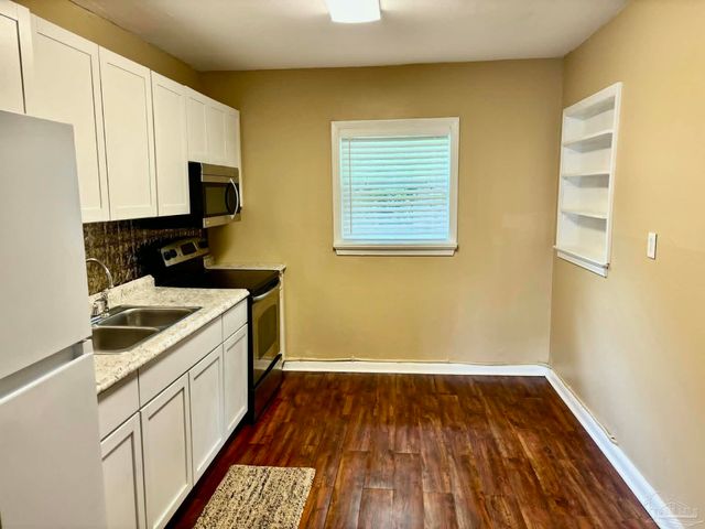28 Norwood Dr, Pensacola, FL 32506