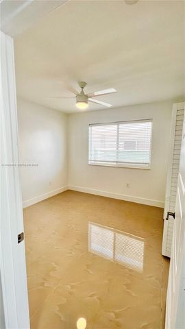 8235 Crespi Blvd 4, Miami Beach, FL 33141