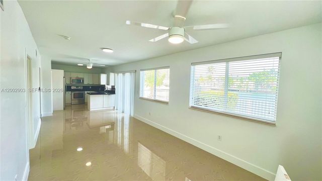 8235 Crespi Blvd 4, Miami Beach, FL 33141