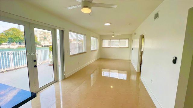 8235 Crespi Blvd 4, Miami Beach, FL 33141