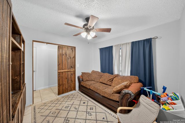 7246 Enchanted Flame, San Antonio, TX 78250