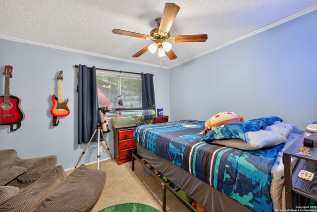 7246 Enchanted Flame, San Antonio, TX 78250