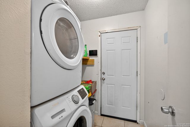 7246 Enchanted Flame, San Antonio, TX 78250