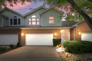 14547 Club Circle Drive, Oak Forest, IL 60452