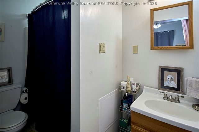 175 5th Street, Dunbar, WV 25064