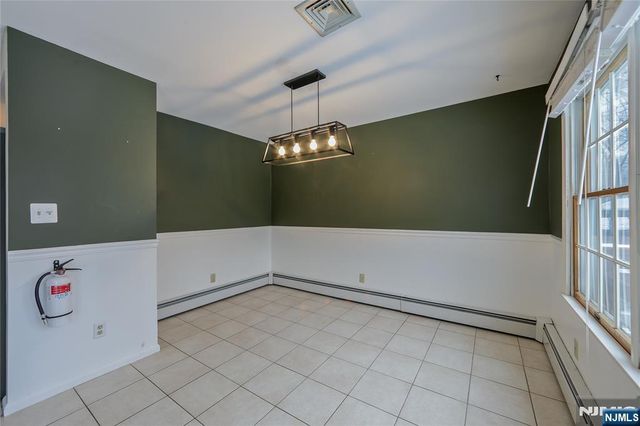 77 Garside Avenue, Wayne, NJ 07470