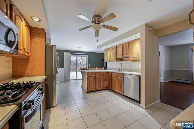 77 Garside Avenue, Wayne, NJ 07470