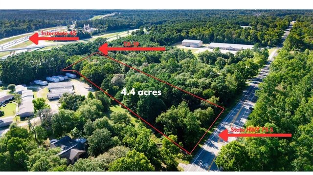 7206 State Highway 75 S, Huntsville, TX 77340