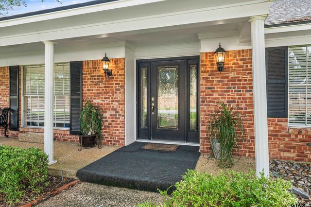 3310 Old Bullard Rd, Tyler, TX 75701