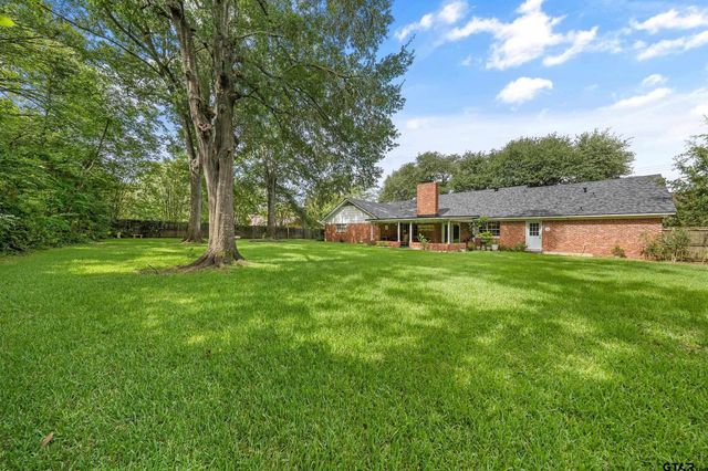 3310 Old Bullard Rd, Tyler, TX 75701