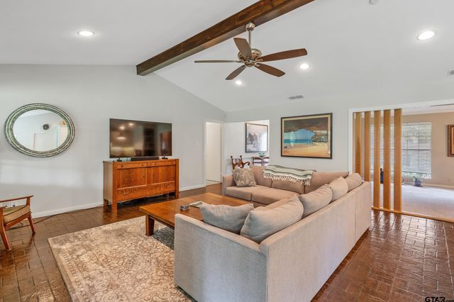 3310 Old Bullard Rd, Tyler, TX 75701