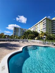 4400 Hillcrest Drive 404, Hollywood, FL 33021