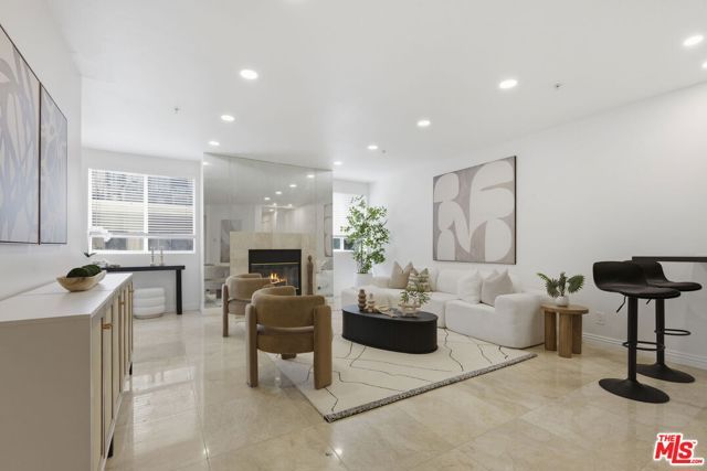 120 S Crescent Drive 104, Beverly Hills, CA 90212