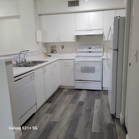 7832 Sonoma Springs Circle 204, Lake Worth, FL 33463